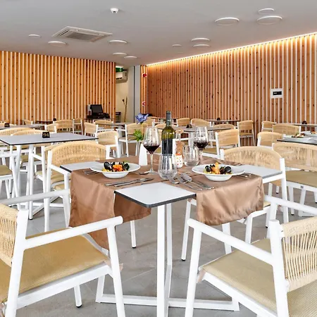 White Olive Elite 5* Laganász