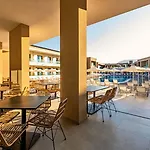 Hotel White Olive Elite 5*