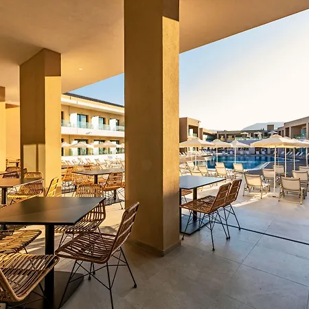 Hotel White Olive Elite 5*