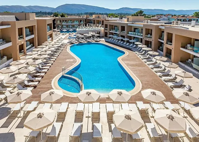 White Olive Elite 5* Λαγανάς