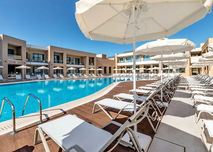 Ξενοδοχείο White Olive Elite 5*